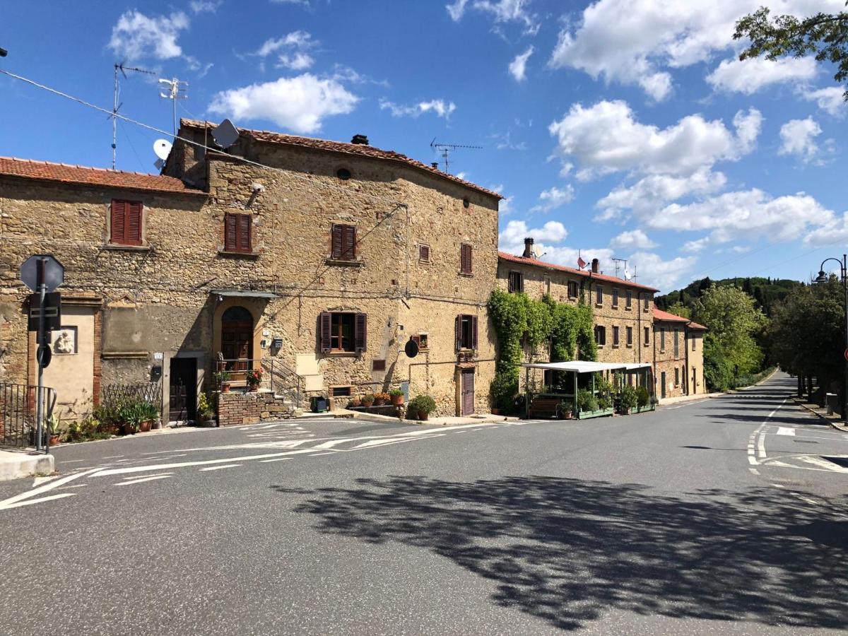 Luxury House Il Borgo Antico Lägenhet Casale Marittimo Exteriör bild